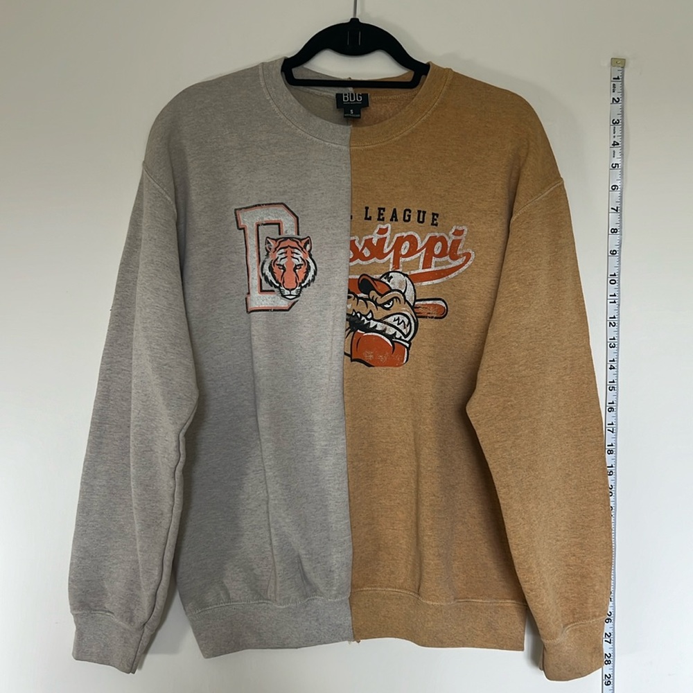 BDG URBAN OUTFITTERS split crewneck sweater grey tan tiger alligator baseball